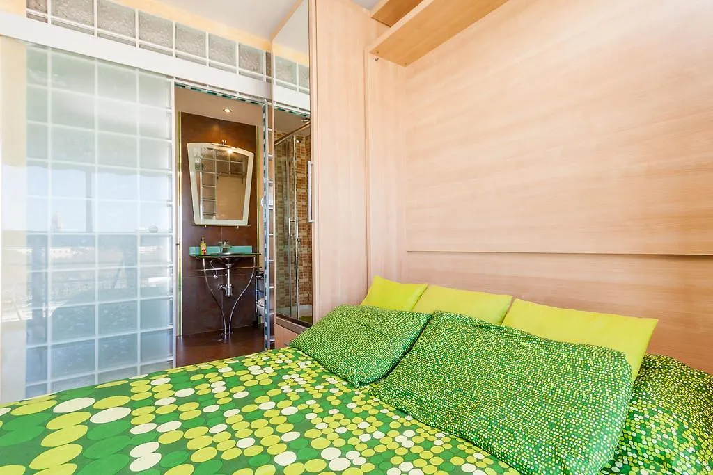 One-Bedroom Apartment San Nicolas